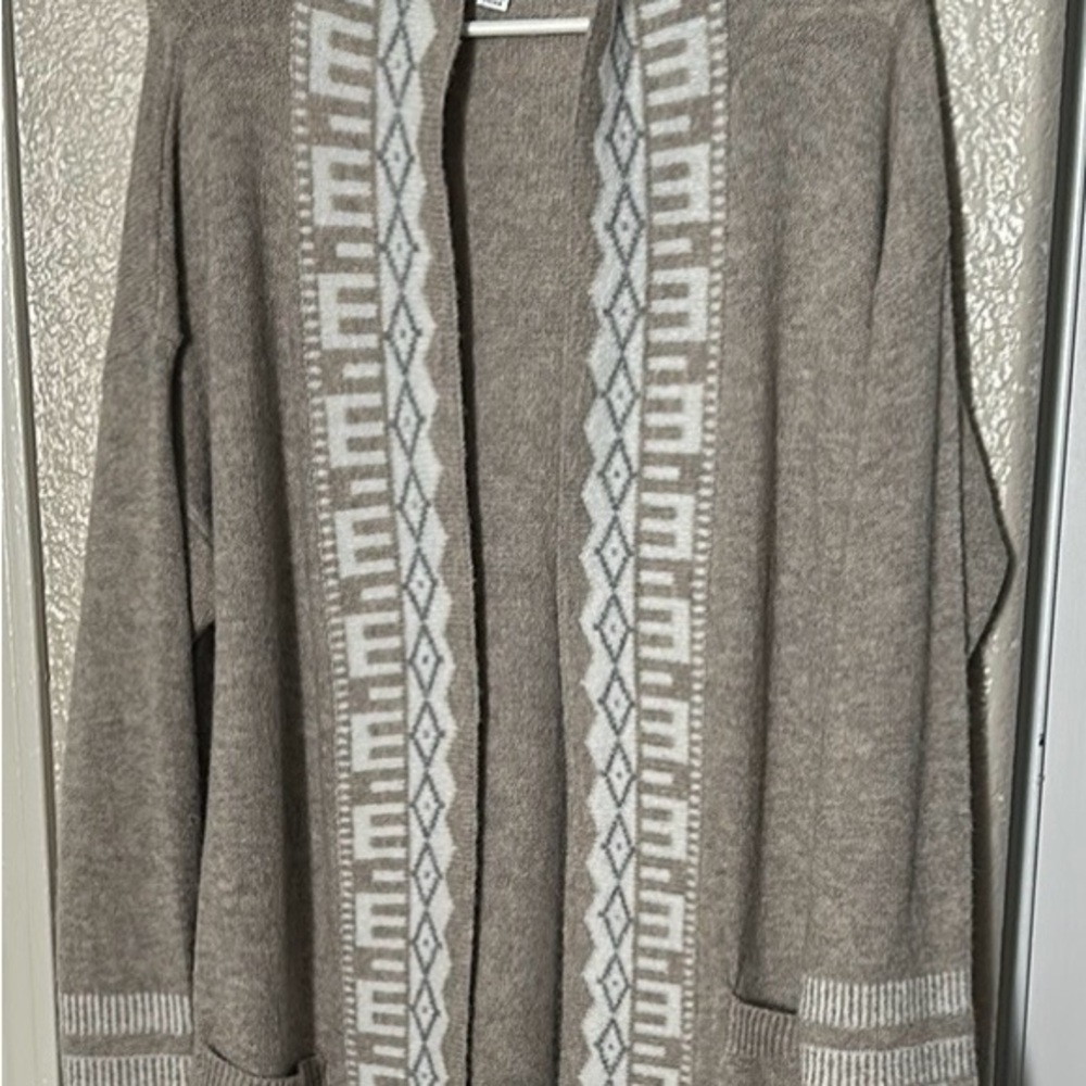 JohnPaulRichard Tan and White Cardigan with Soft Knitted Texture
